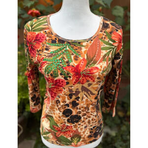 Take Two Clothing Co Floral Beaded Top Women’s Size M